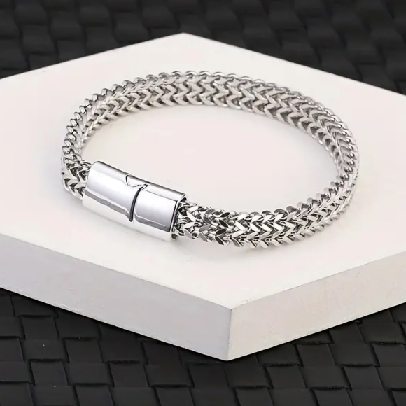 Women's Stainless Steel Braided Bracelet - Picture 3 of 3